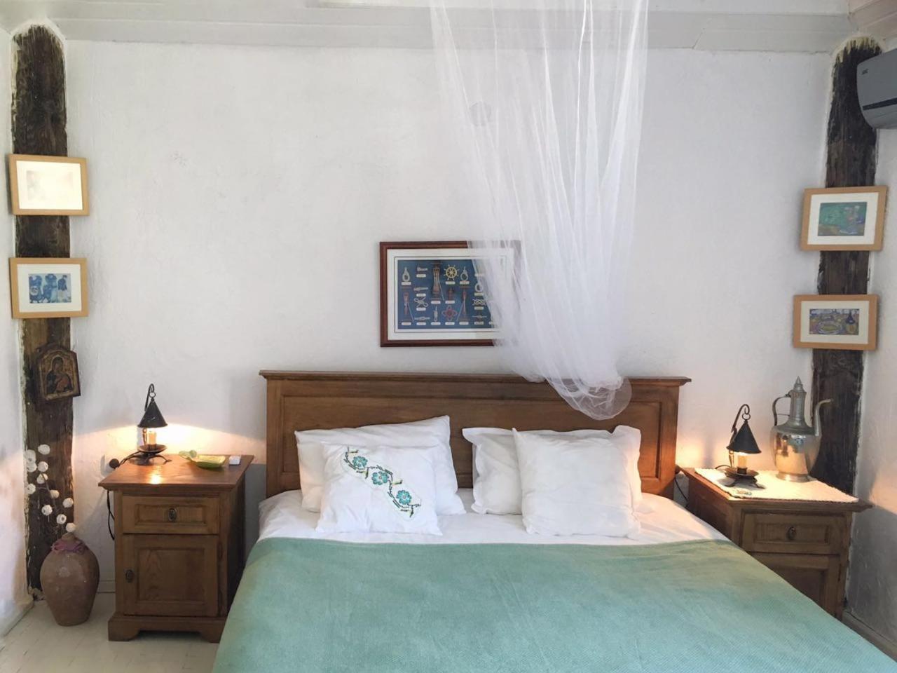 Dimitri Ada Evi & Restaurant Hotel Gokceada Room photo